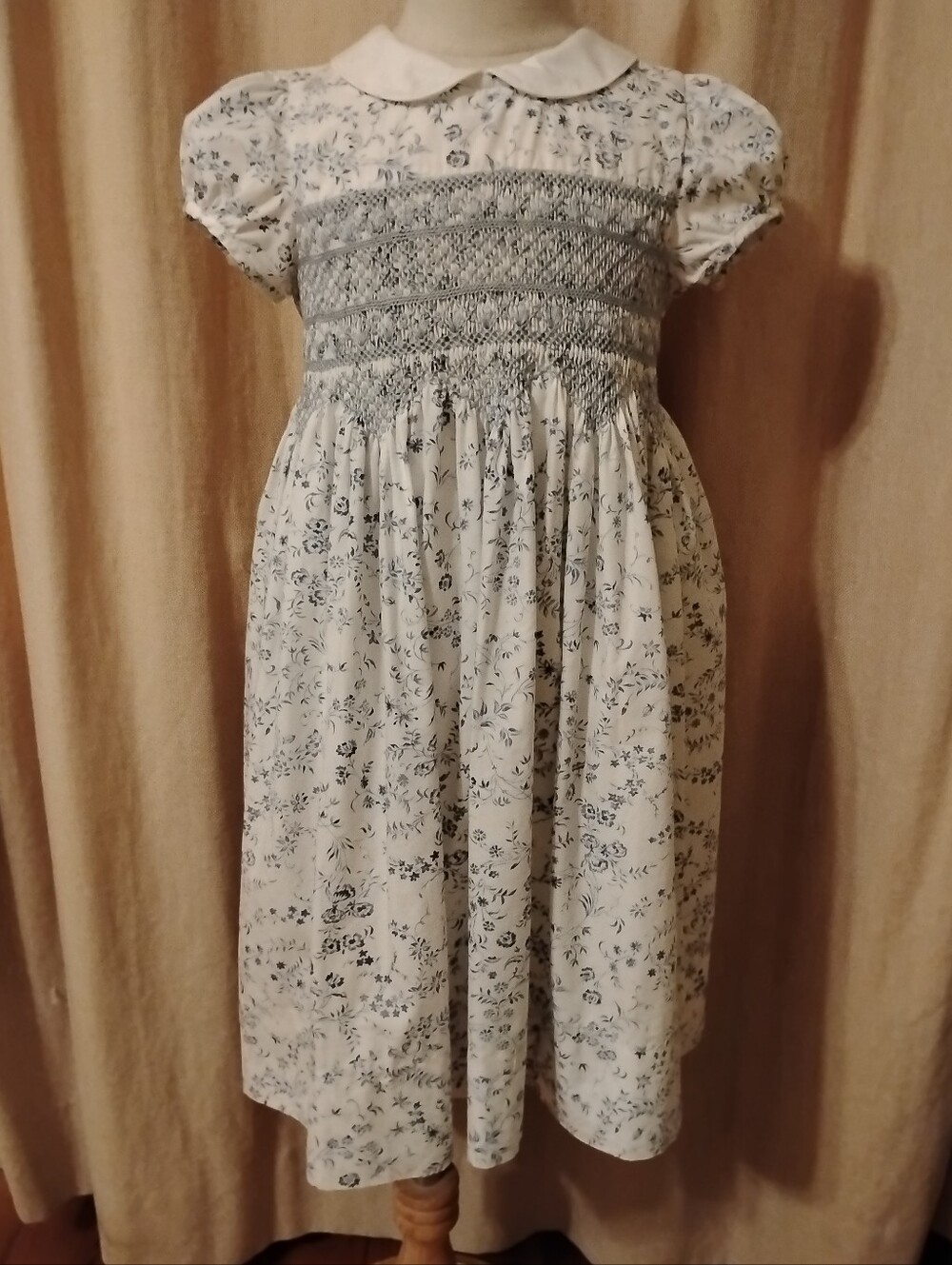 Ralph Lauren Vtg Girls Classic Portrait Dress Cotton Blue White Floral Smocked 6
